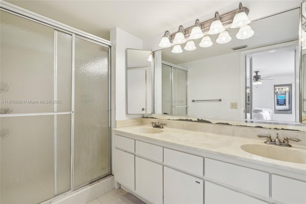 751 SW 120th Way, Davie, FL 33325 Photo