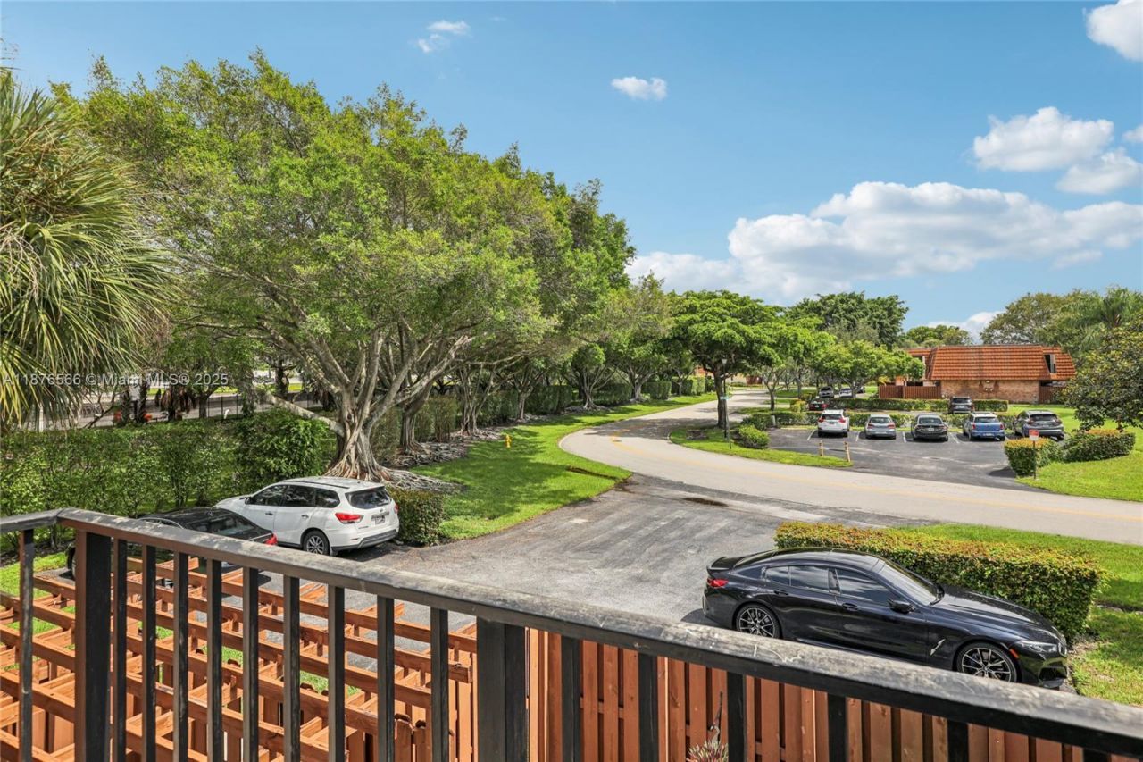 751 SW 120th Way, Davie, FL 33325 Photo