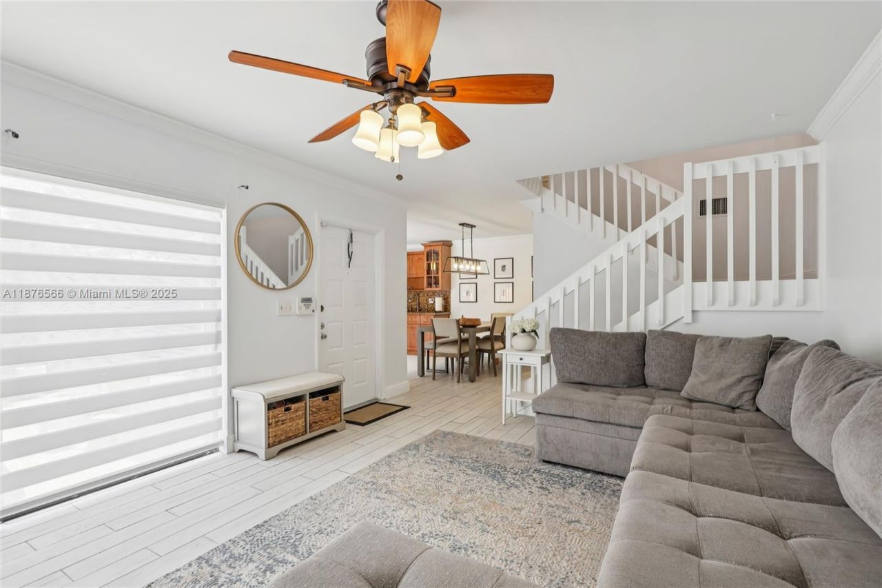 751 SW 120th Way, Davie, FL 33325 Photo