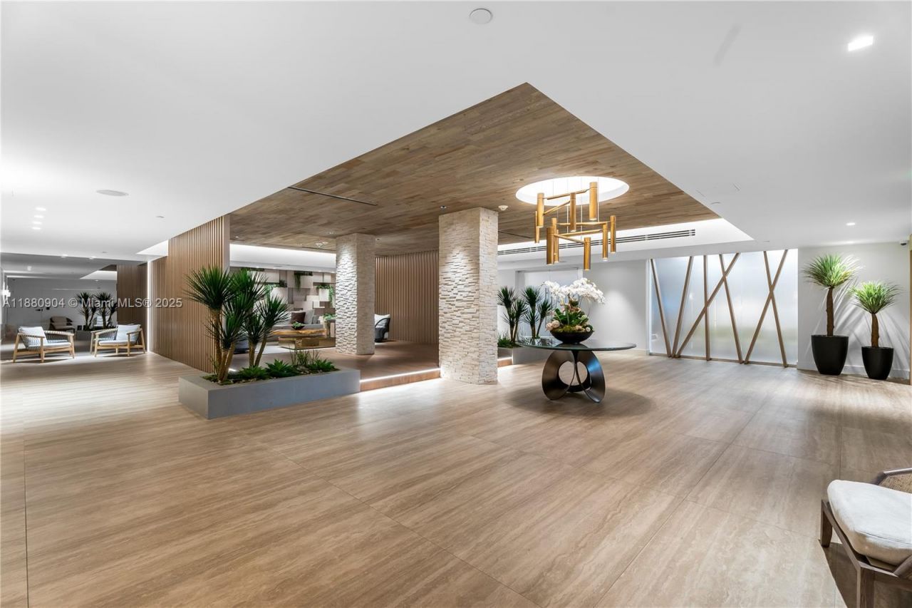 2301 Collins Ave, Unit 1523-24, Miami Beach, FL 33139 Photo