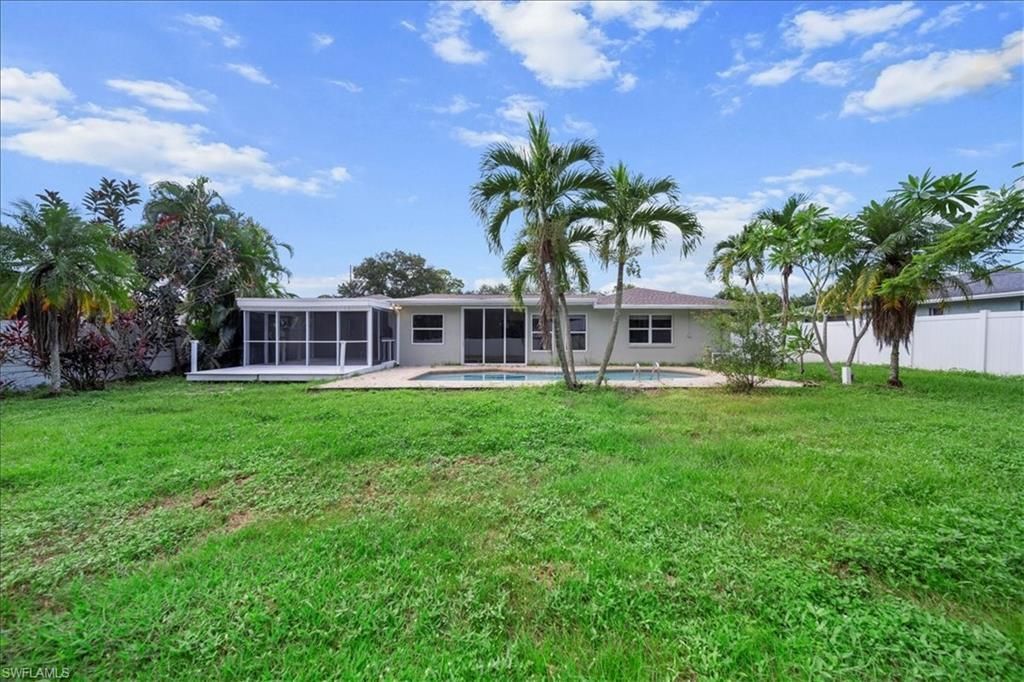 17042 Wayzata Ct, North Fort Myers, FL 33917 Photo