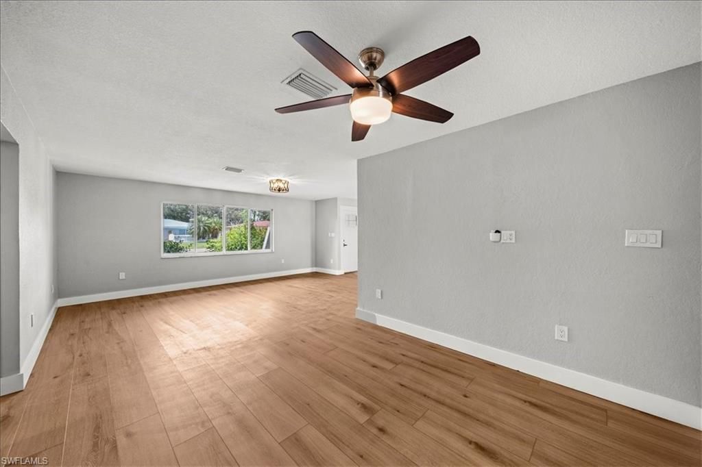 17042 Wayzata Ct, North Fort Myers, FL 33917 Photo