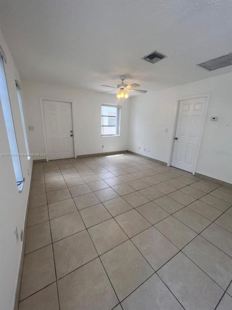 1670 Harding St, Hollywood, FL 33020 Photo