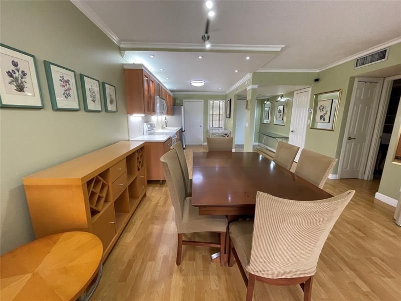 3051 S Palm Aire Drive, Unit 204, Pompano Beach, FL 33069 Photo