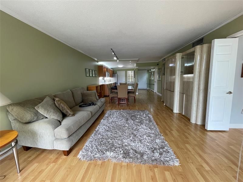 3051 S Palm Aire Drive, Unit 204, Pompano Beach, FL 33069 Photo