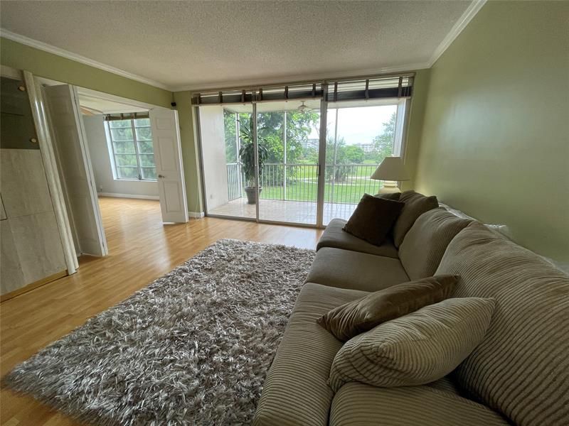 3051 S Palm Aire Drive, Unit 204, Pompano Beach, FL 33069 Photo