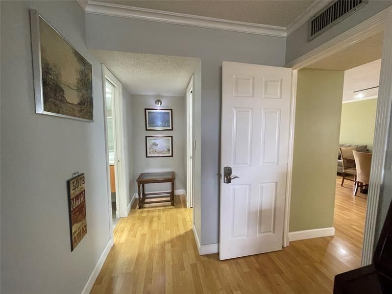 3051 S Palm Aire Drive, Unit 204, Pompano Beach, FL 33069 Photo