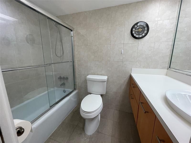 3051 S Palm Aire Drive, Unit 204, Pompano Beach, FL 33069 Photo