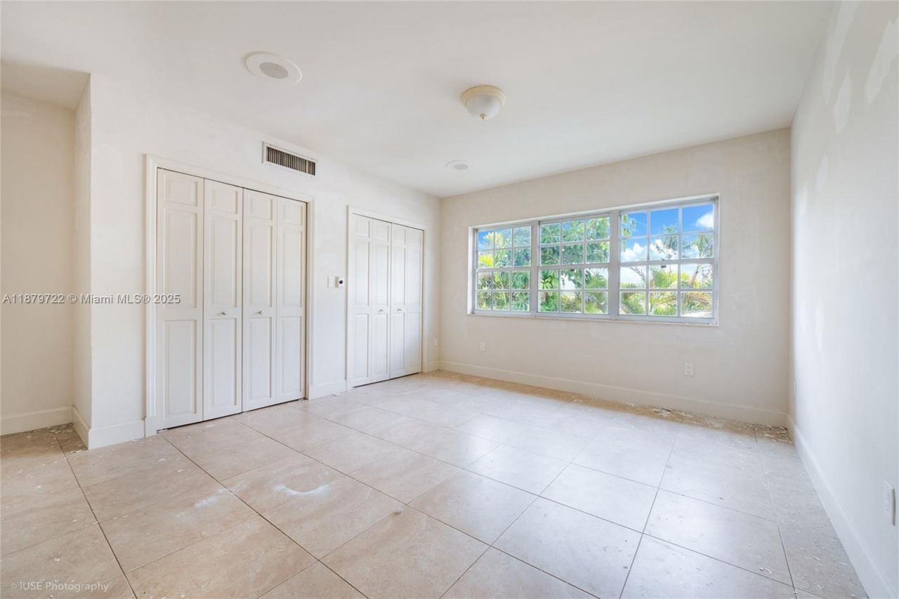 1265 S Alhambra Cir, Coral Gables, FL 33146 Photo