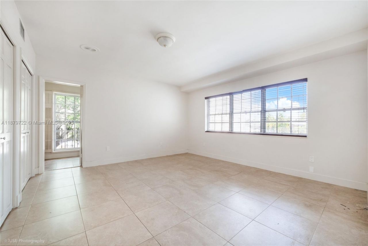 1265 S Alhambra Cir, Coral Gables, FL 33146 Photo