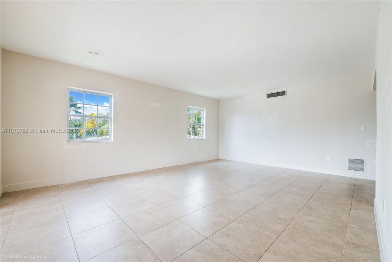 1265 S Alhambra Cir, Coral Gables, FL 33146 Photo