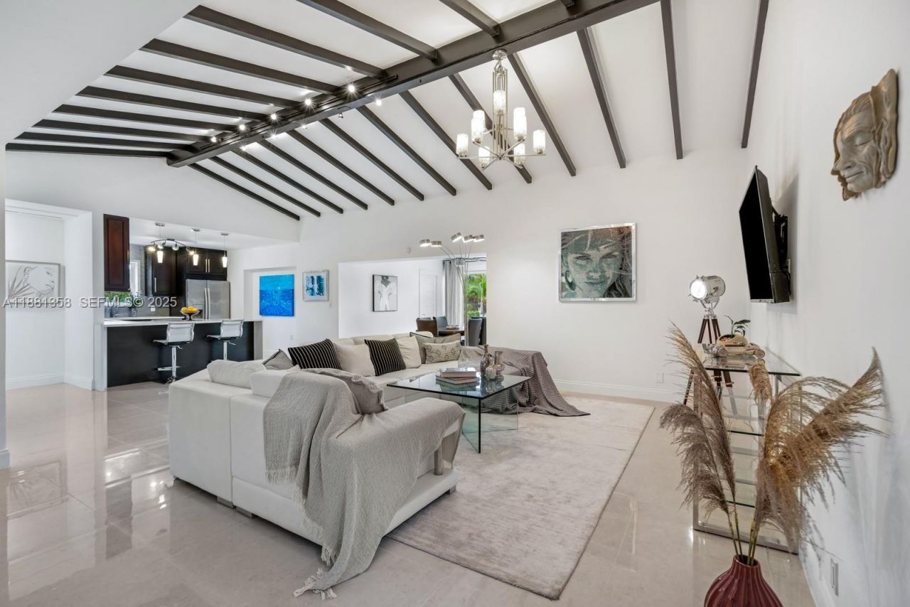 2830 NE 56th Ct, Fort Lauderdale, FL 33308 Photo