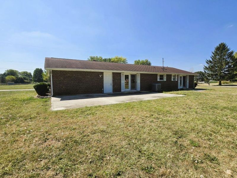 6580 Shaler Drive, Springfield, OH 45502 Photo 32