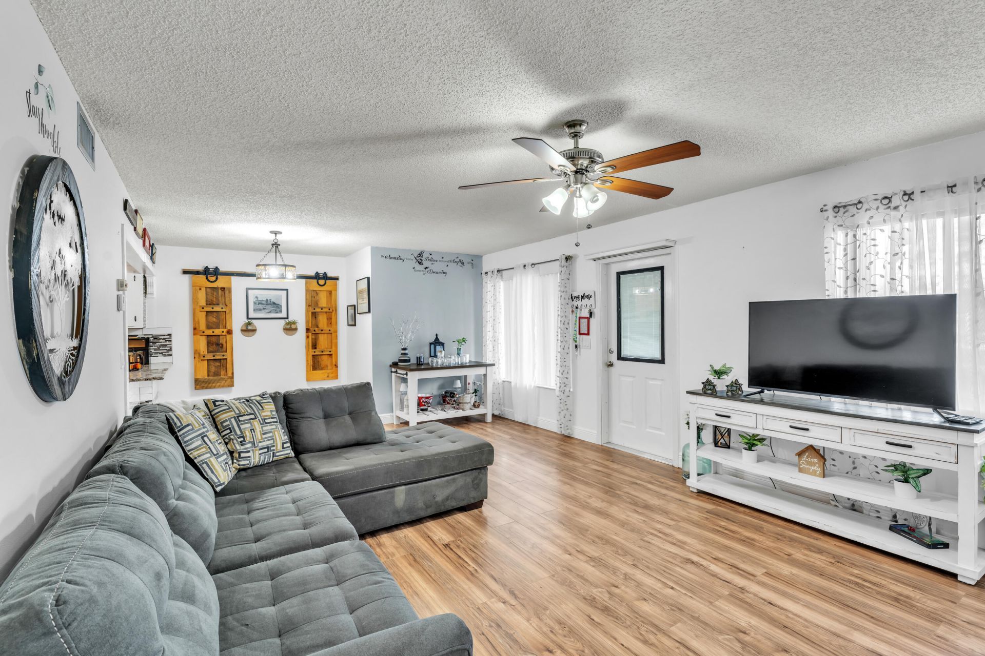 329 Knotty Pine Circle, Unit A-2, Greenacres, FL 33463 Photo