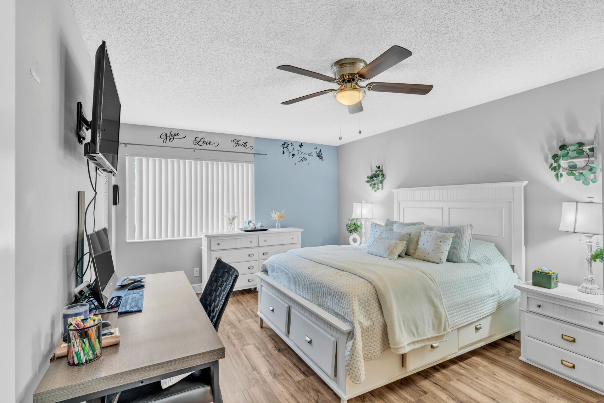 329 Knotty Pine Circle, Unit A-2, Greenacres, FL 33463 Photo