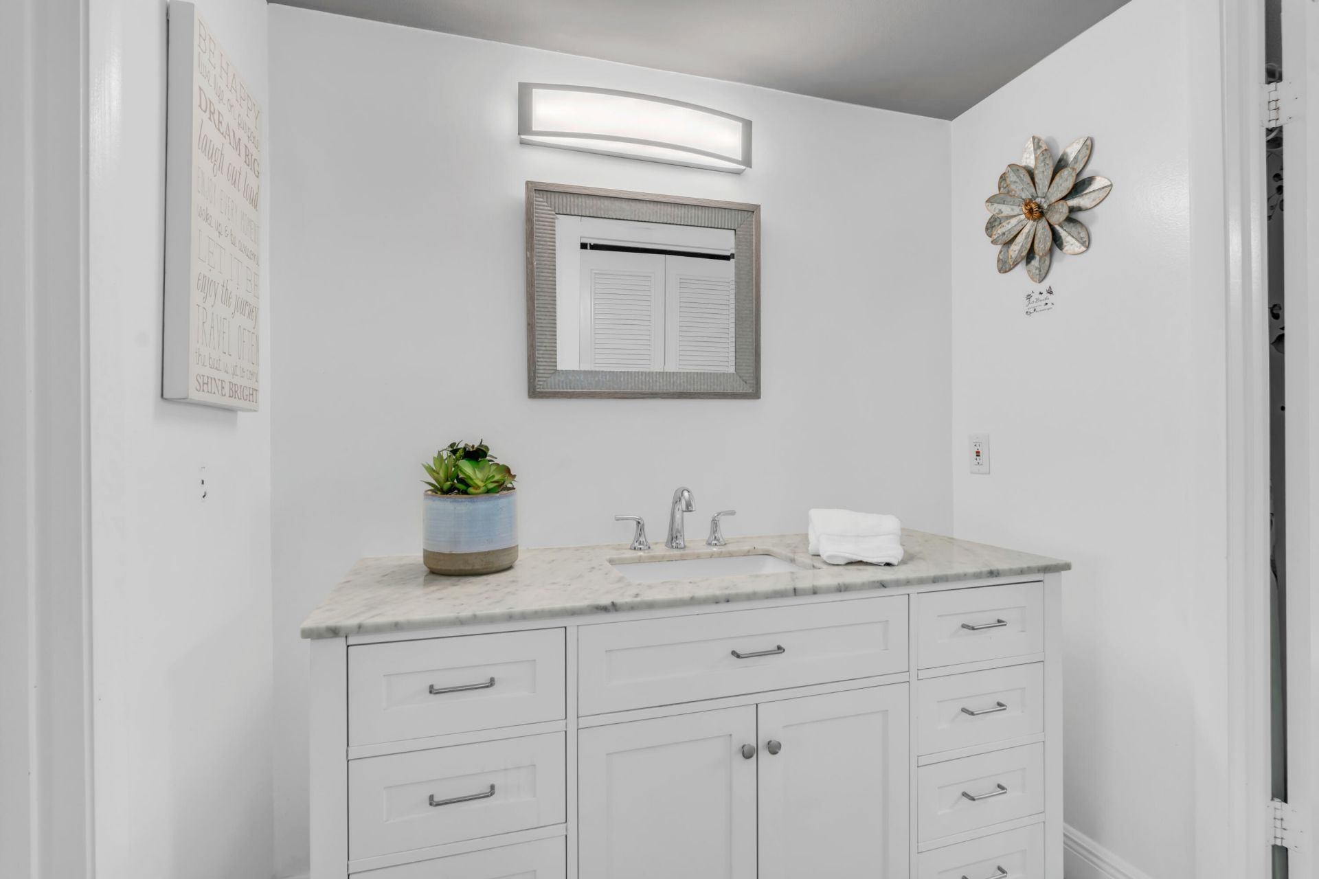 329 Knotty Pine Circle, Unit A-2, Greenacres, FL 33463 Photo