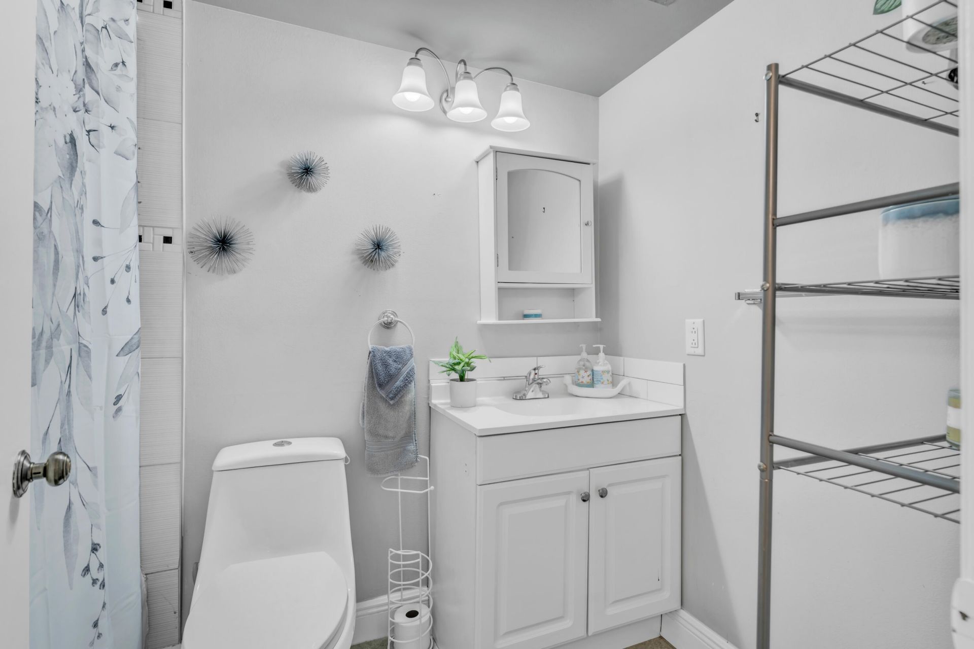 329 Knotty Pine Circle, Unit A-2, Greenacres, FL 33463 Photo