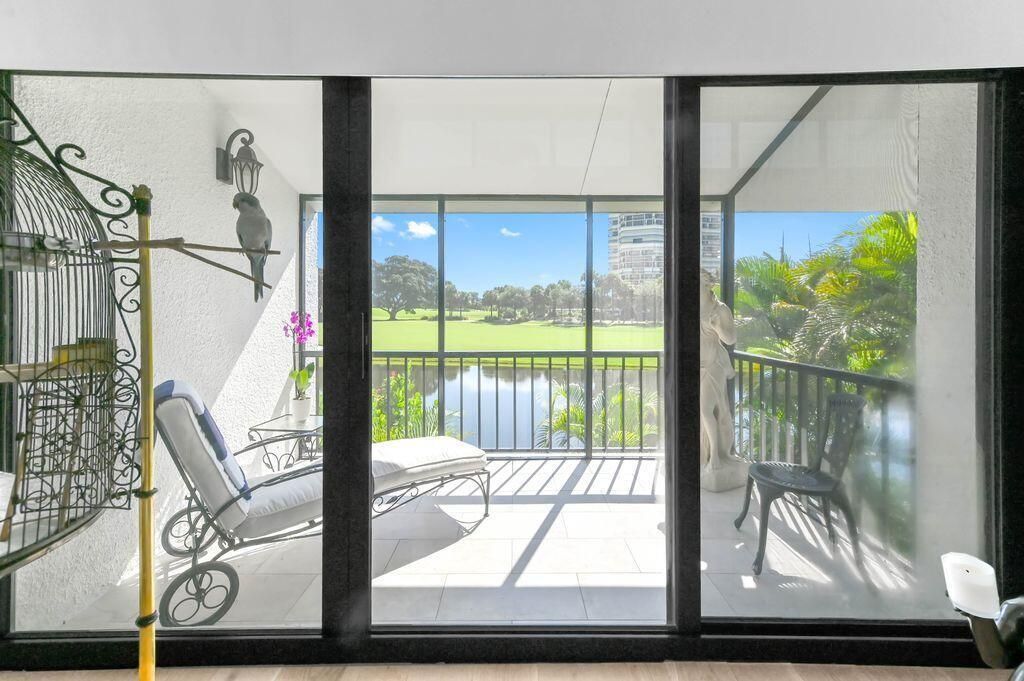 1924 Presidential Way, Unit 2-C, West Palm Beach, FL 33401 Photo