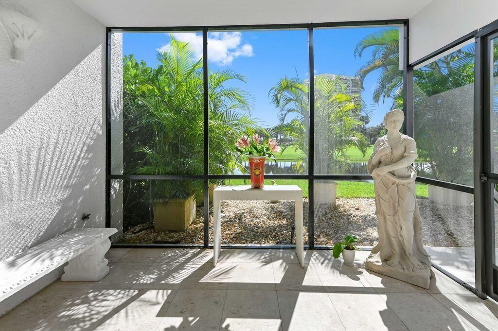 1924 Presidential Way, Unit 2-C, West Palm Beach, FL 33401 Photo