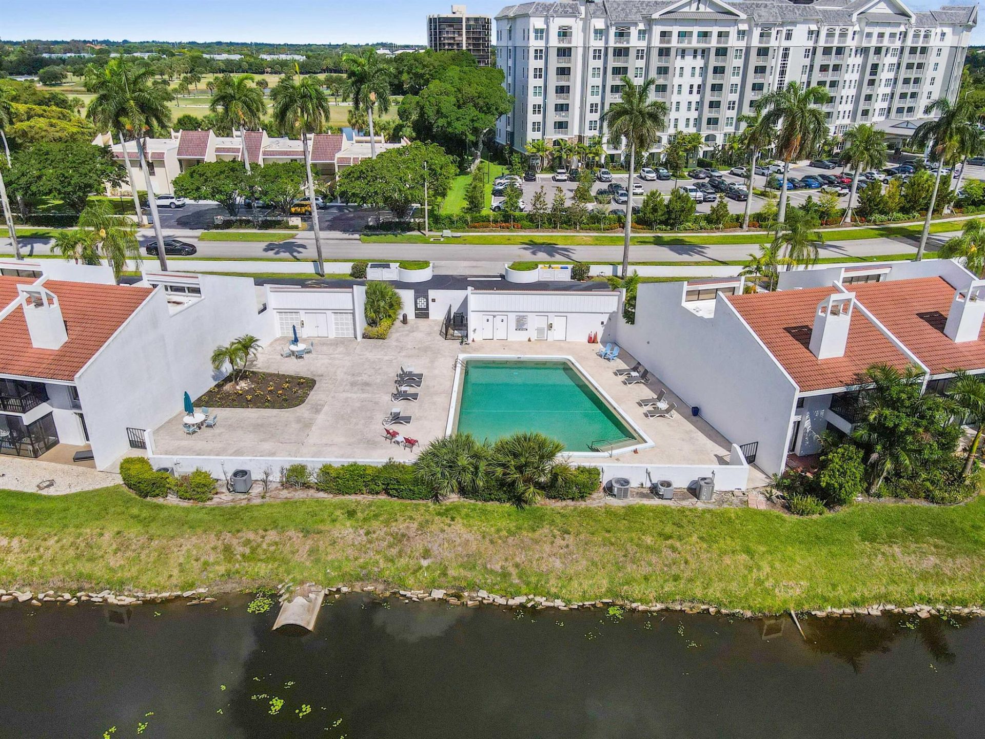 1924 Presidential Way, Unit 2-C, West Palm Beach, FL 33401 Photo