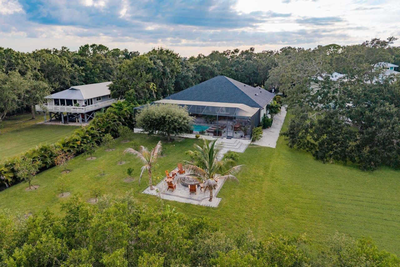 7811 Bay Drive, Unit A, Tampa, FL 33635 Photo