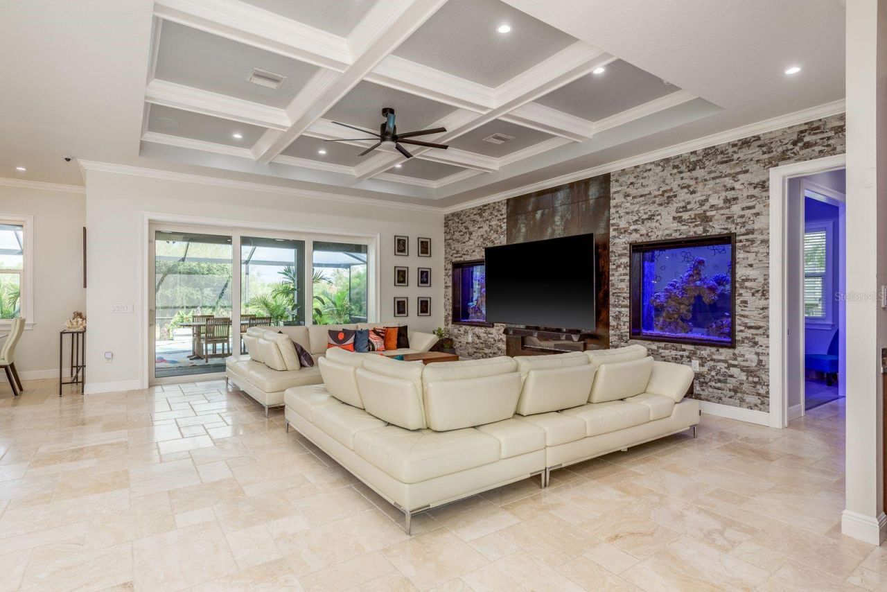 7811 Bay Drive, Unit A, Tampa, FL 33635 Photo