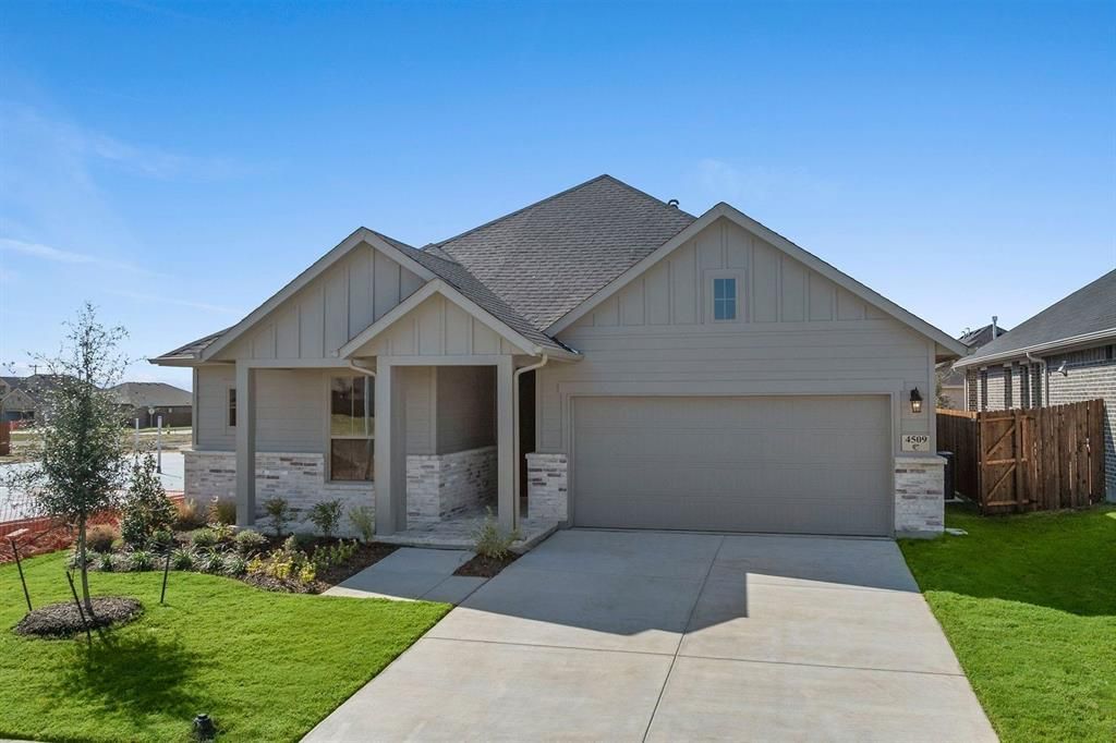 4509 Brentfield Drive, Fort Worth, TX 76036 Main Photo