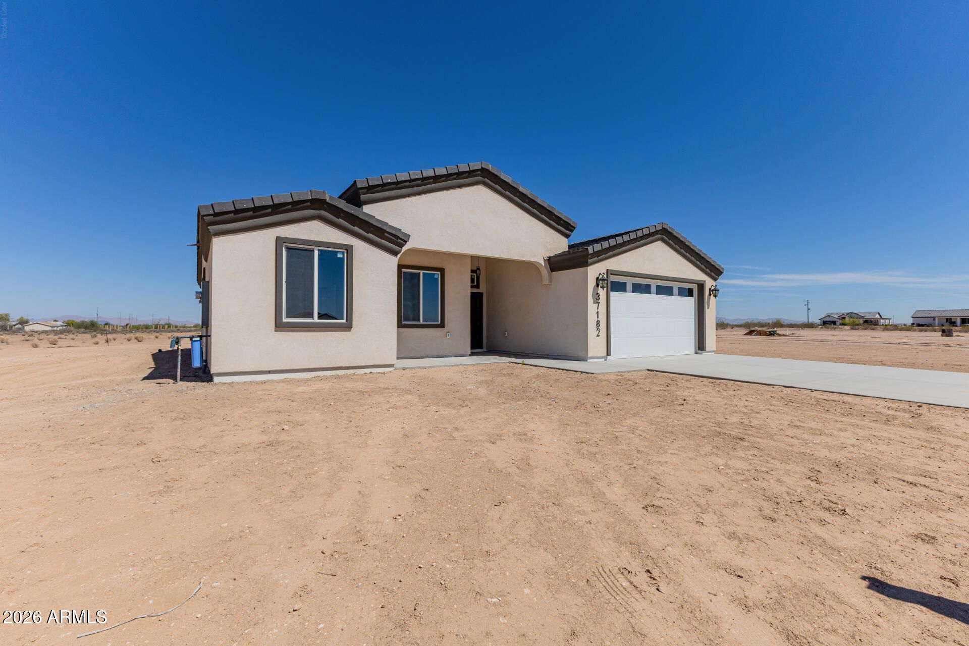 37182 W Raymond Street, Tonopah, AZ 85354 Main Photo