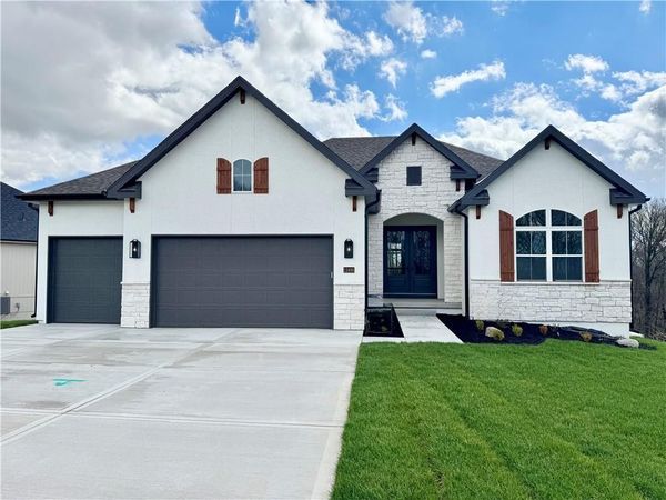 12495 N Arbor Way, Platte City, MO 64079