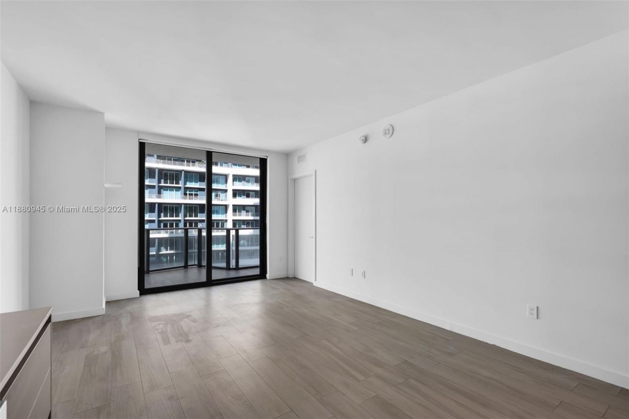 1300 S Miami Ave, Unit 3808, Miami, FL 33130 Photo