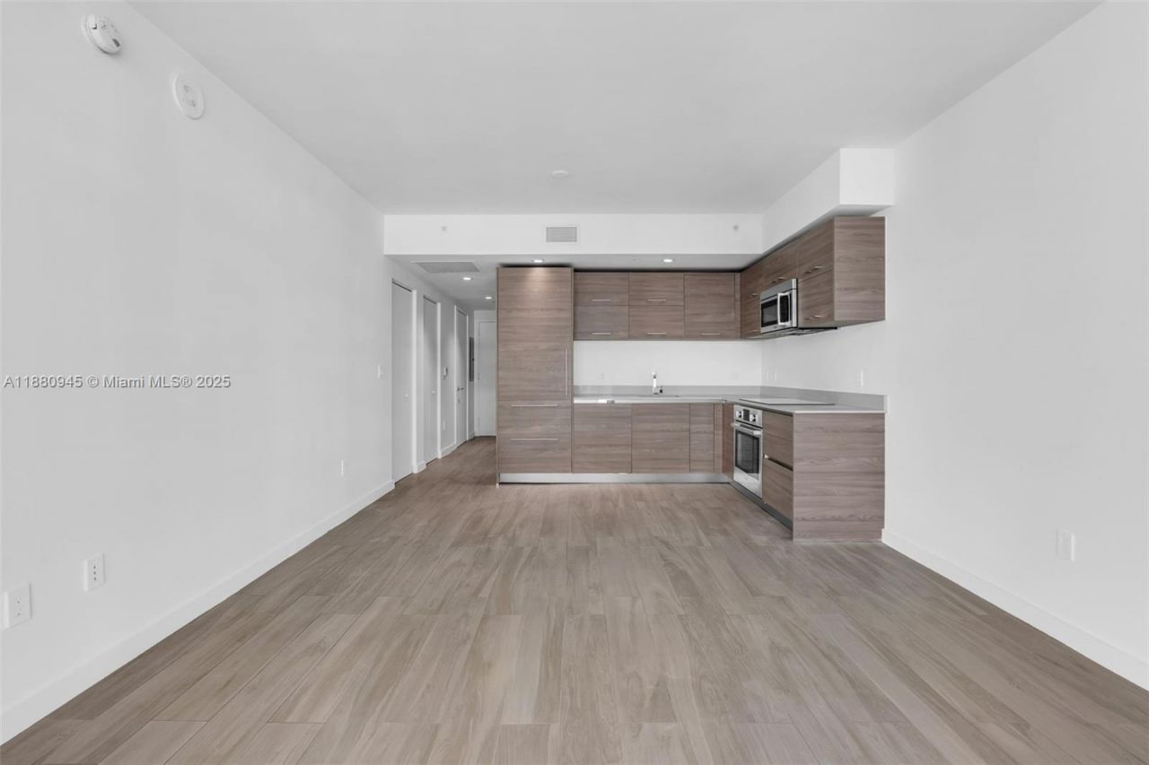 1300 S Miami Ave, Unit 3808, Miami, FL 33130 Photo