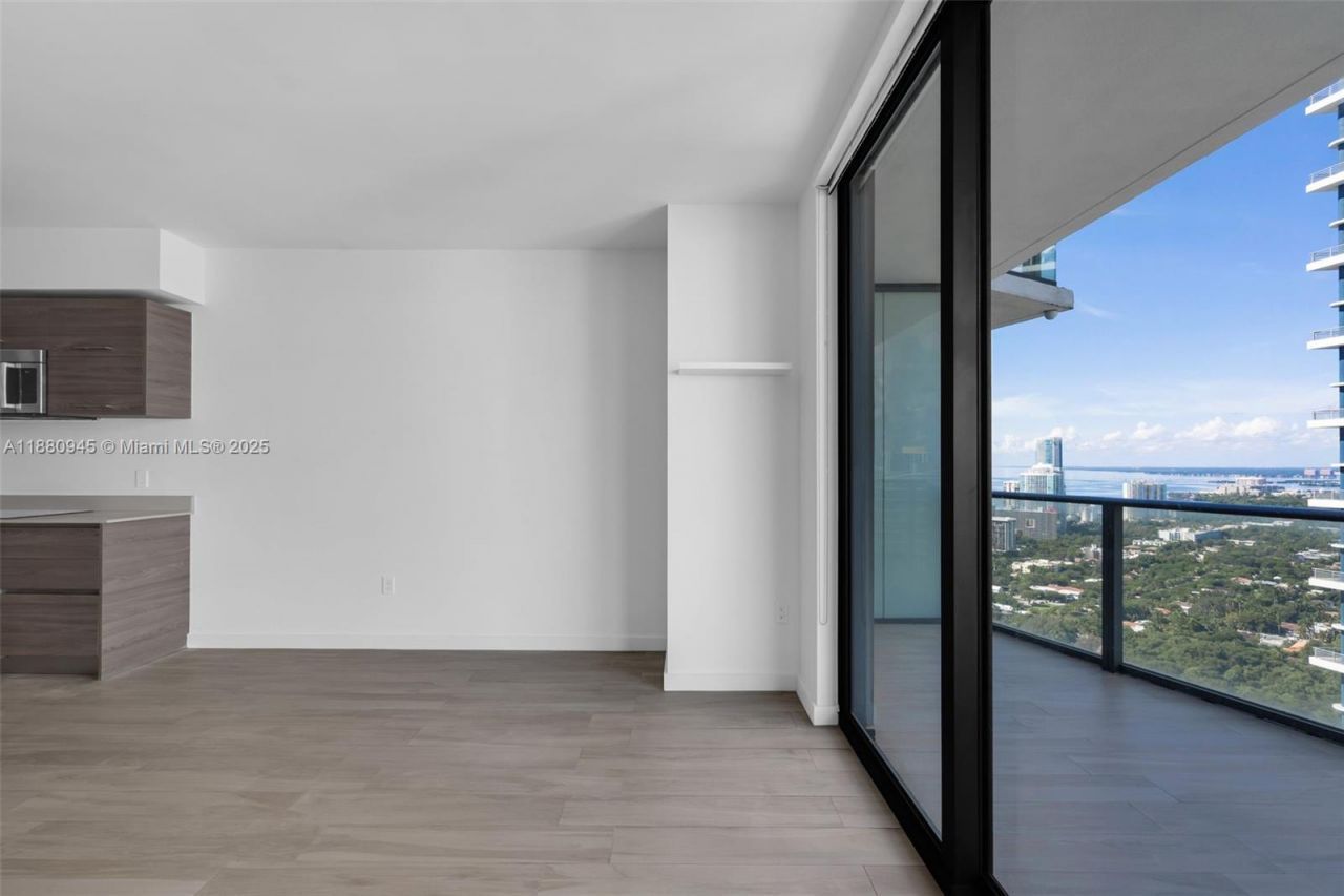 1300 S Miami Ave, Unit 3808, Miami, FL 33130 Photo