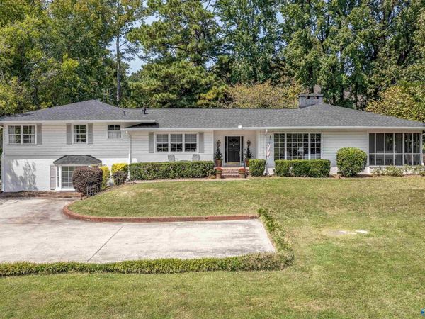 1879 Rainbow Drive, Gadsden, AL 35901