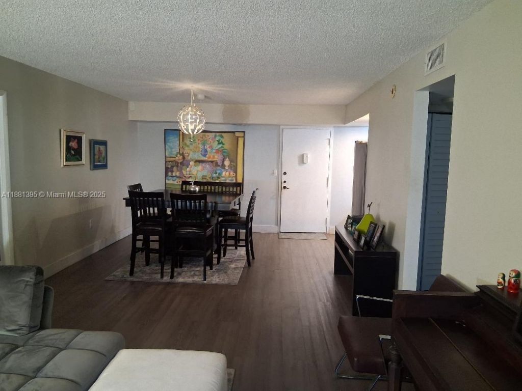 1400 St Charles Pl, Unit 201, Pembroke Pines, FL 33026 Photo