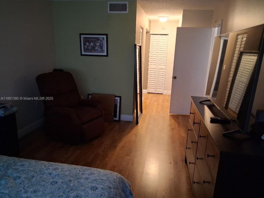 1400 St Charles Pl, Unit 201, Pembroke Pines, FL 33026 Photo