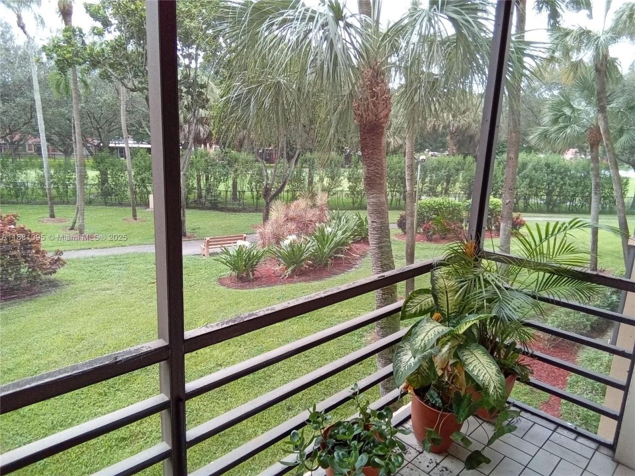 1400 St Charles Pl, Unit 201, Pembroke Pines, FL 33026 Photo