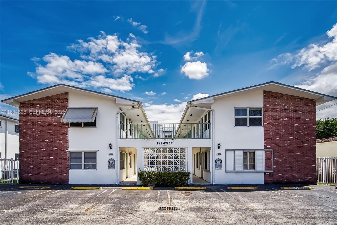 1824 Monroe St, Unit 10, Hollywood, FL 33020 Photo