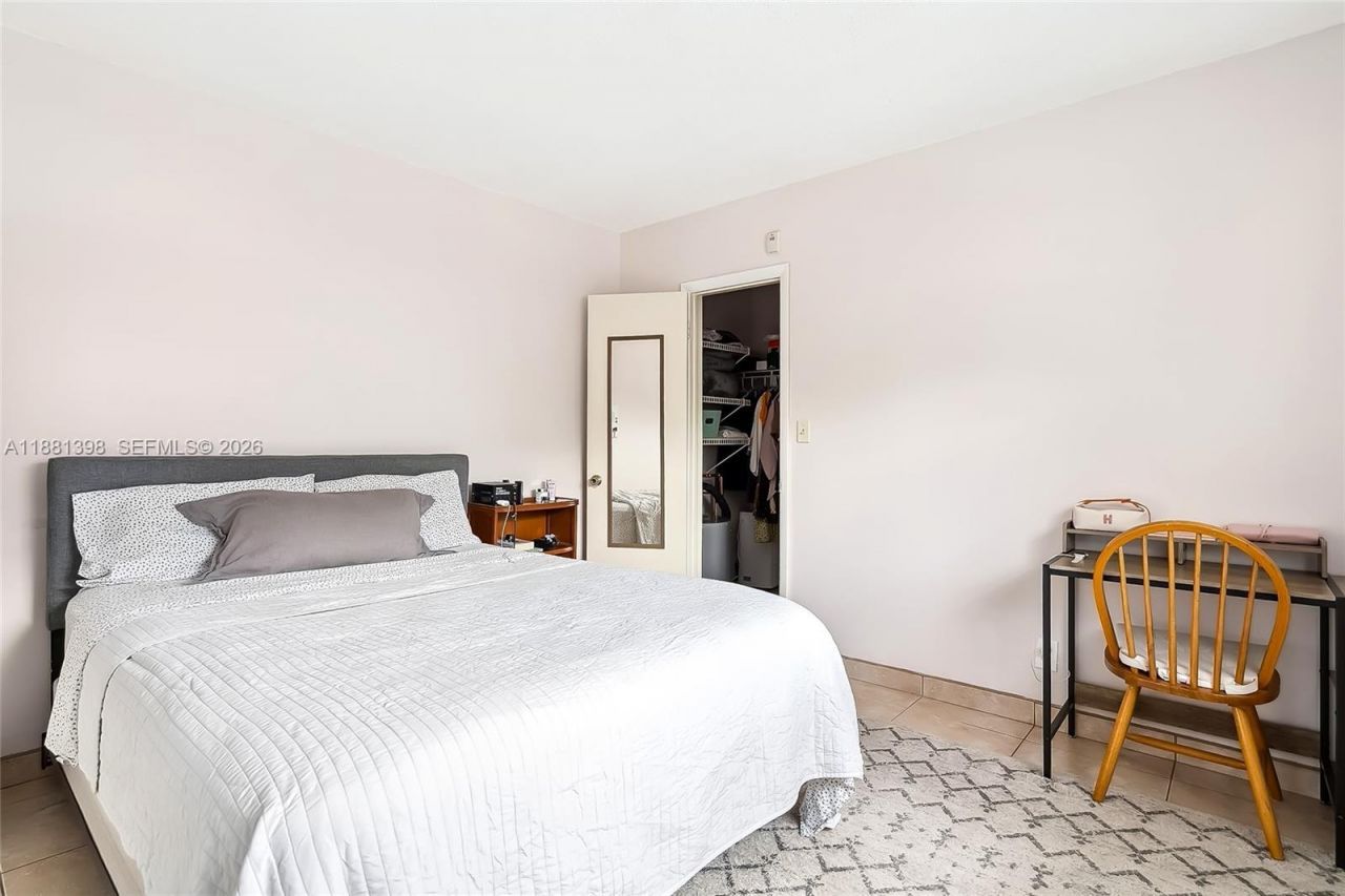 1824 Monroe St, Unit 10, Hollywood, FL 33020 Photo