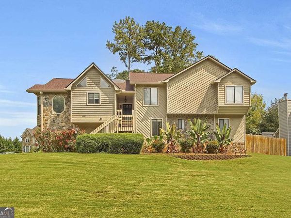 2067 York River Way, Suwanee, GA 30024