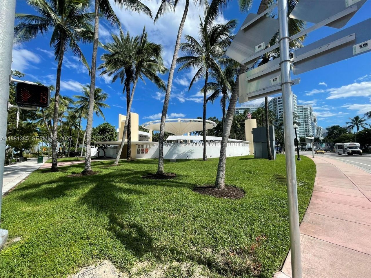 7326 Collins Ave, Unit 207, Miami Beach, FL 33141 Photo