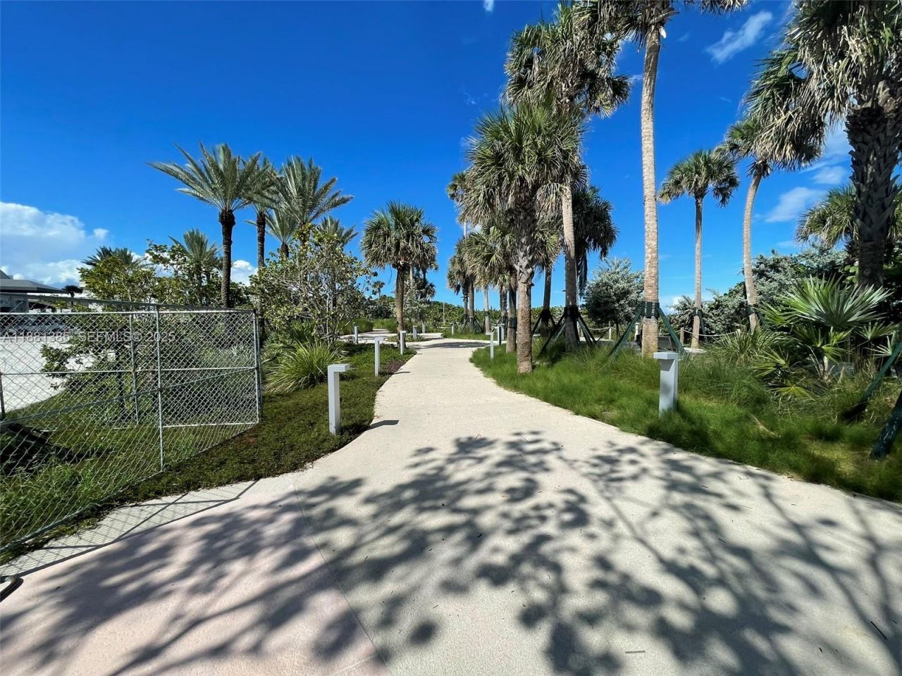 7326 Collins Ave, Unit 207, Miami Beach, FL 33141 Photo