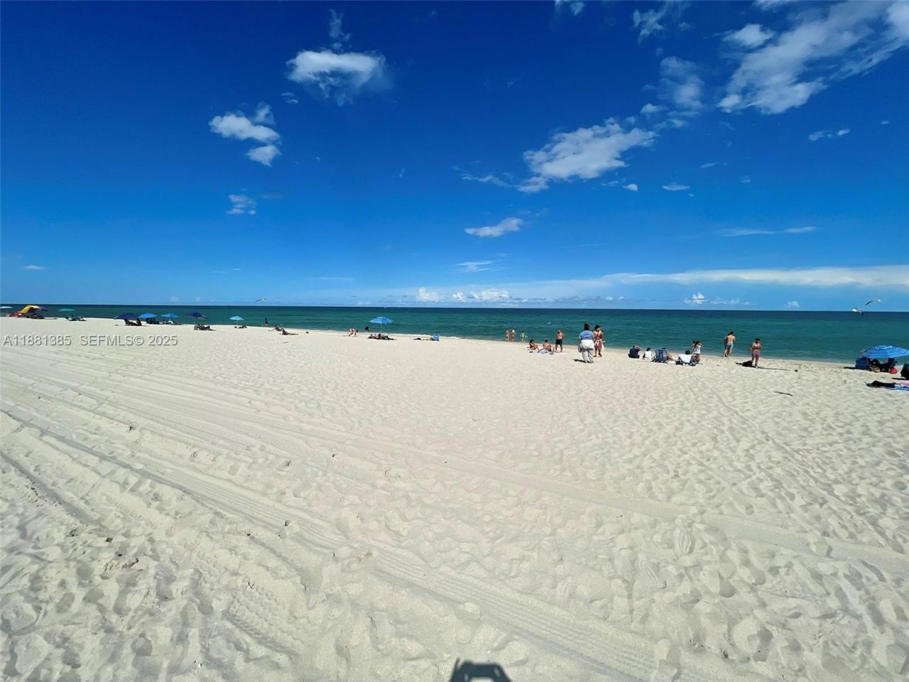 7326 Collins Ave, Unit 207, Miami Beach, FL 33141 Photo