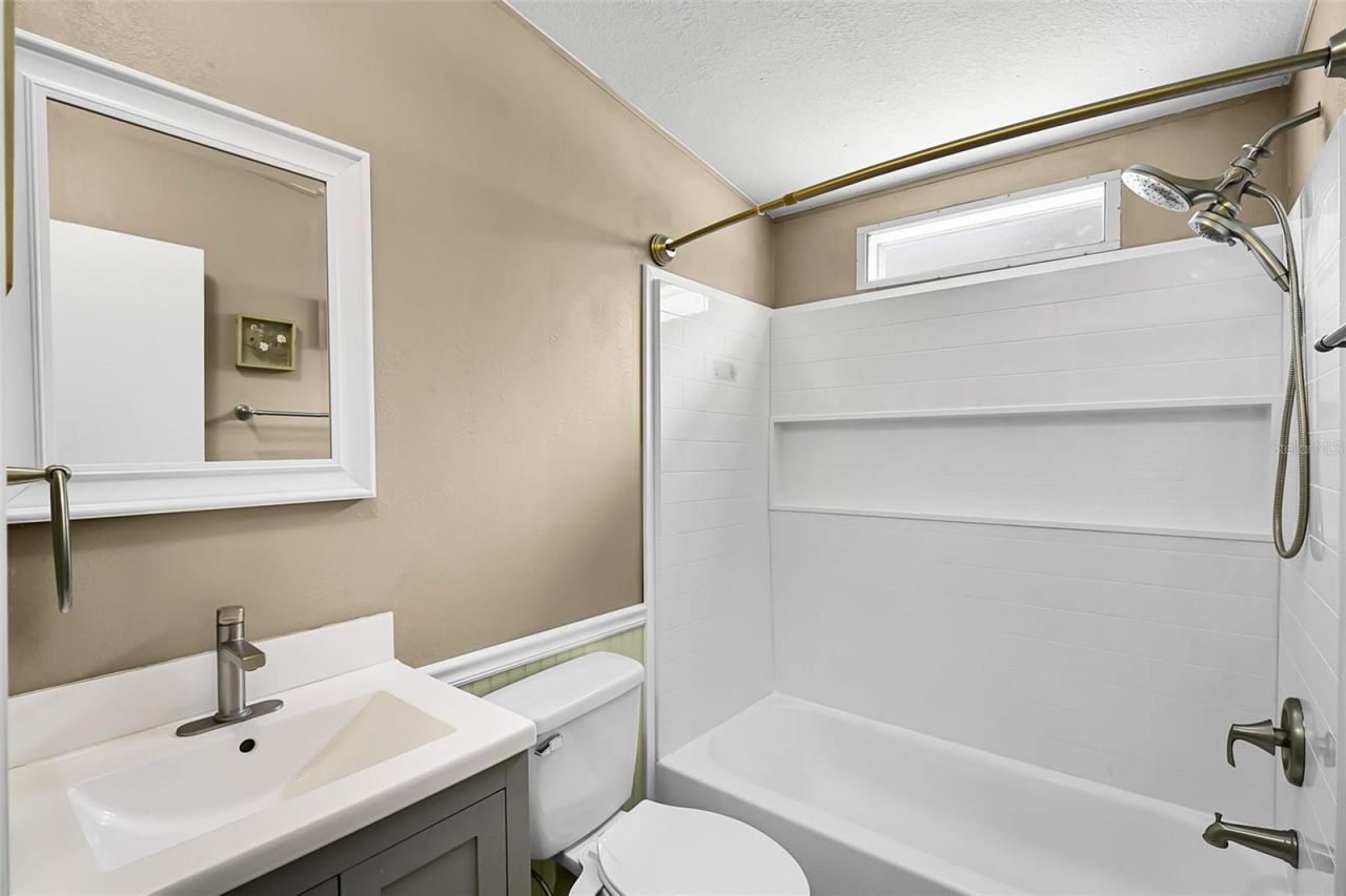 14228 Mistletoe Way, Astatula, FL 34705 Photo