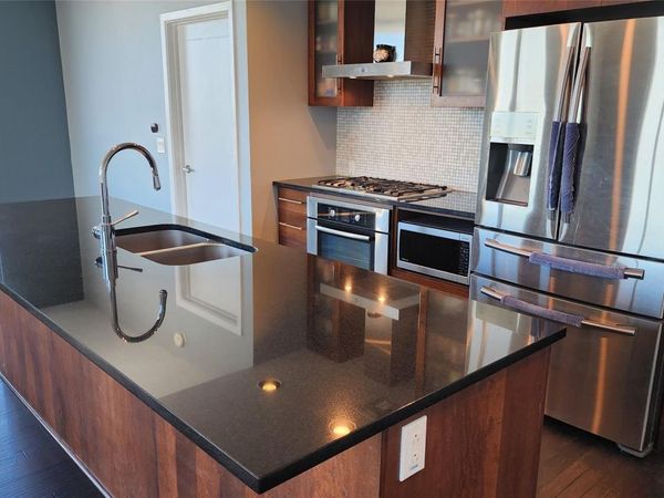 300 Bowie ST, Unit 1305, Austin, TX 78703