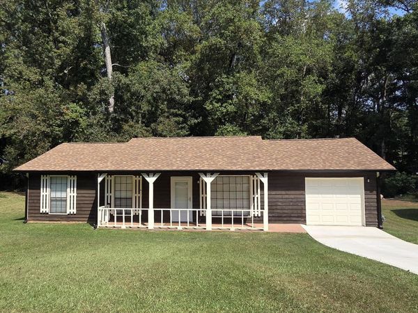 8220 Englewood Trail, Riverdale, GA 30274