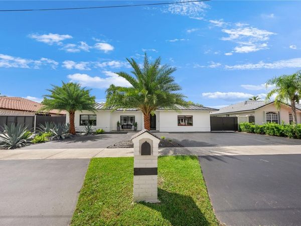 13470 SW 30th St, Miami, FL 33175