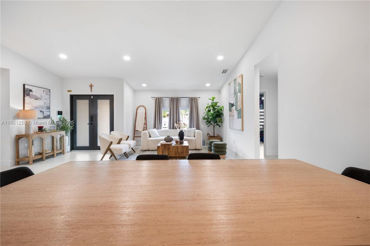 13470 SW 30th St, Miami, FL 33175 Photo