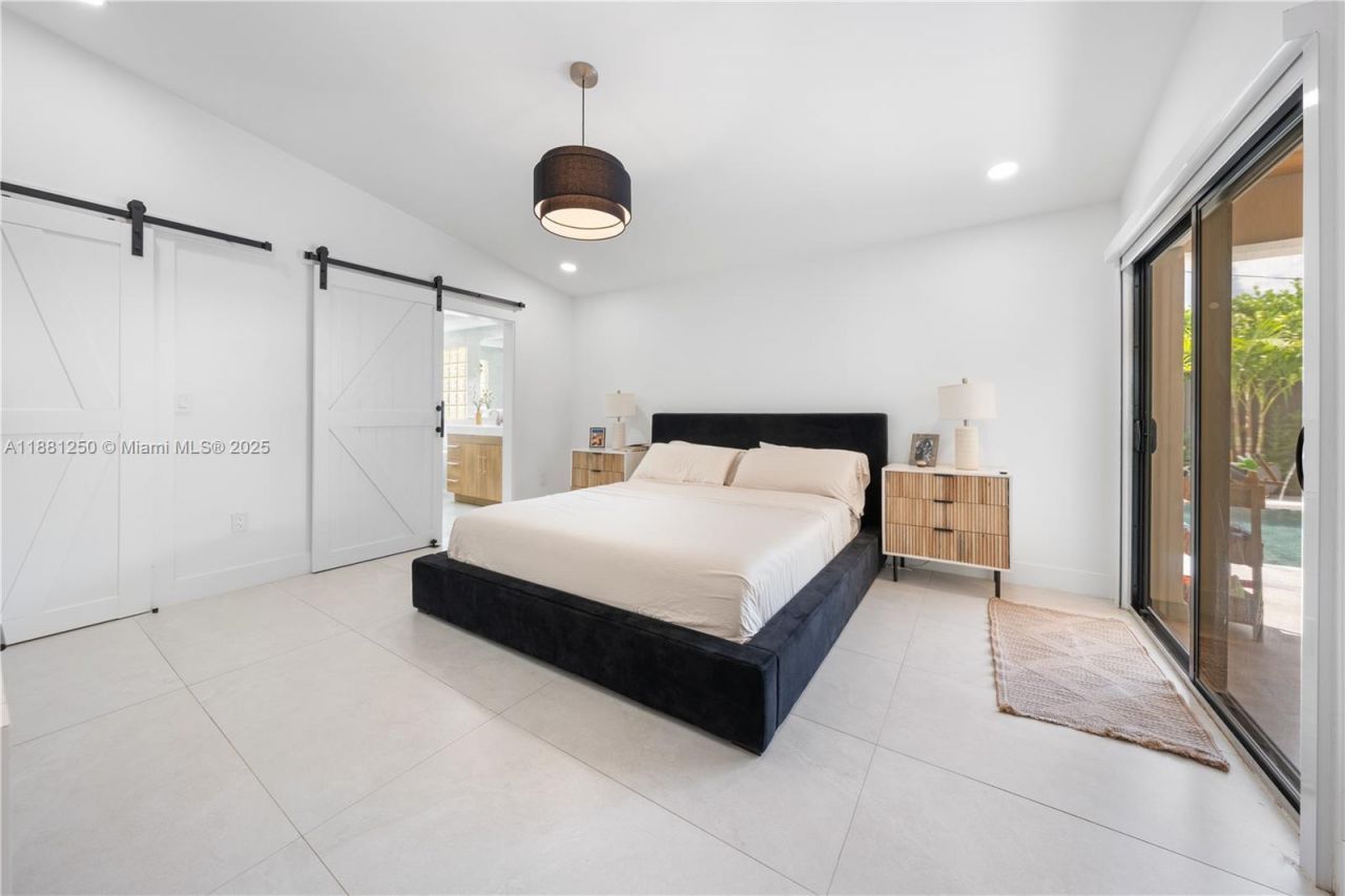 13470 SW 30th St, Miami, FL 33175 Photo