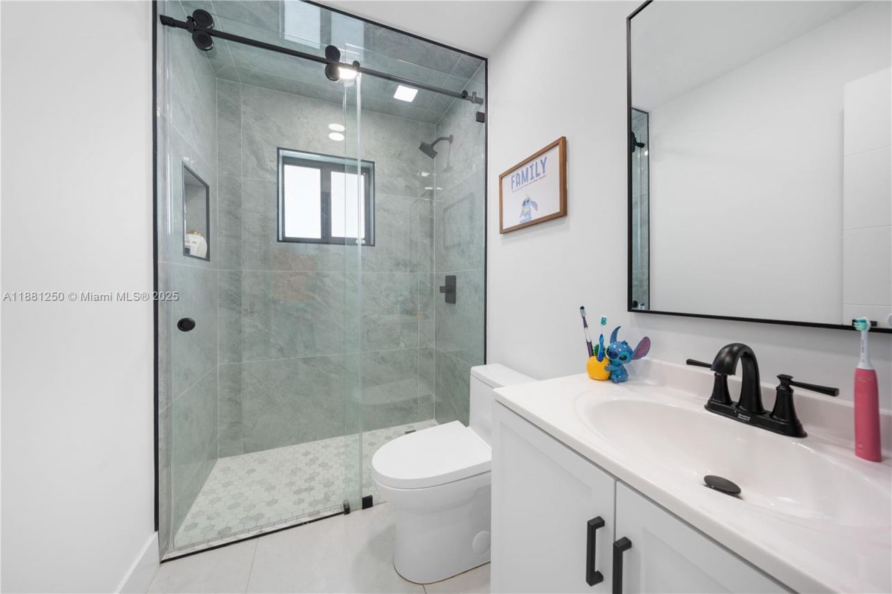 13470 SW 30th St, Miami, FL 33175 Photo