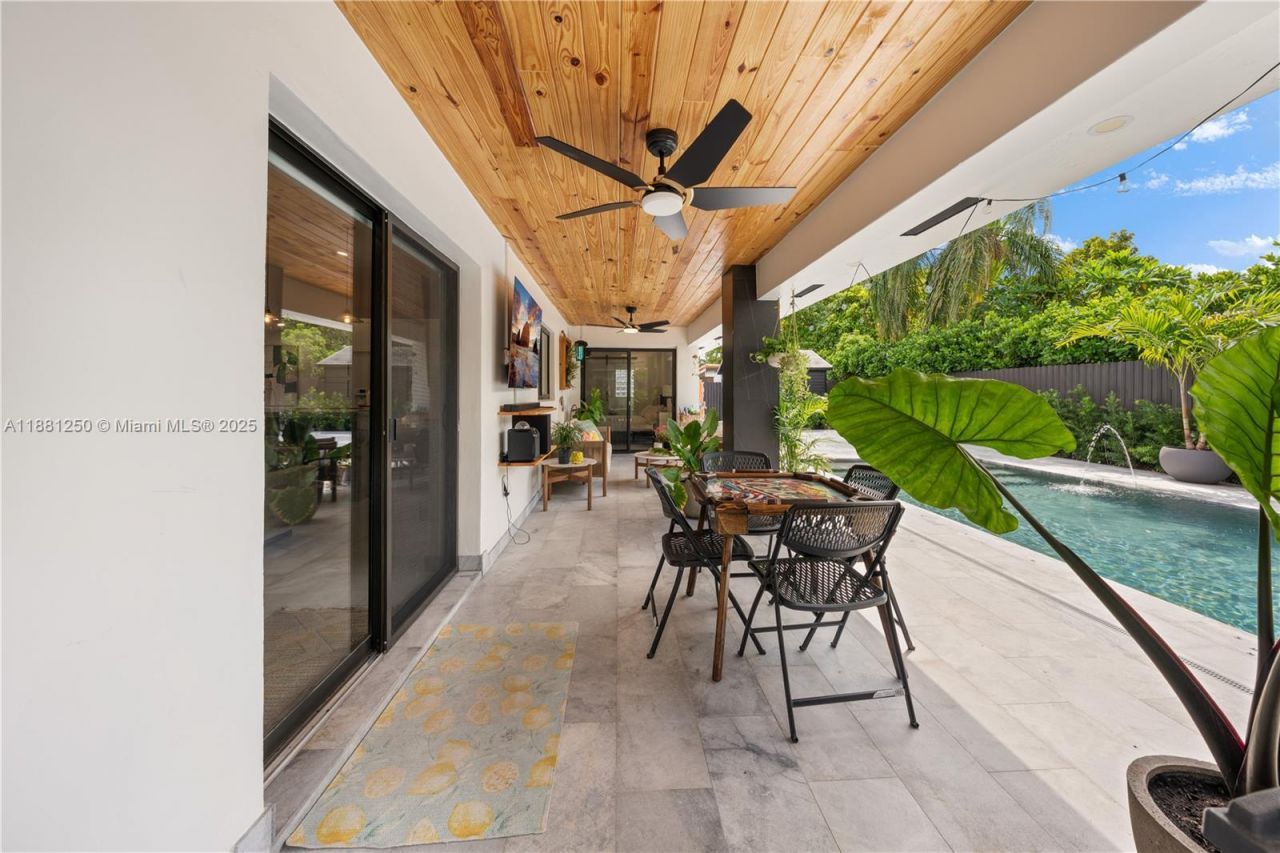 13470 SW 30th St, Miami, FL 33175 Photo